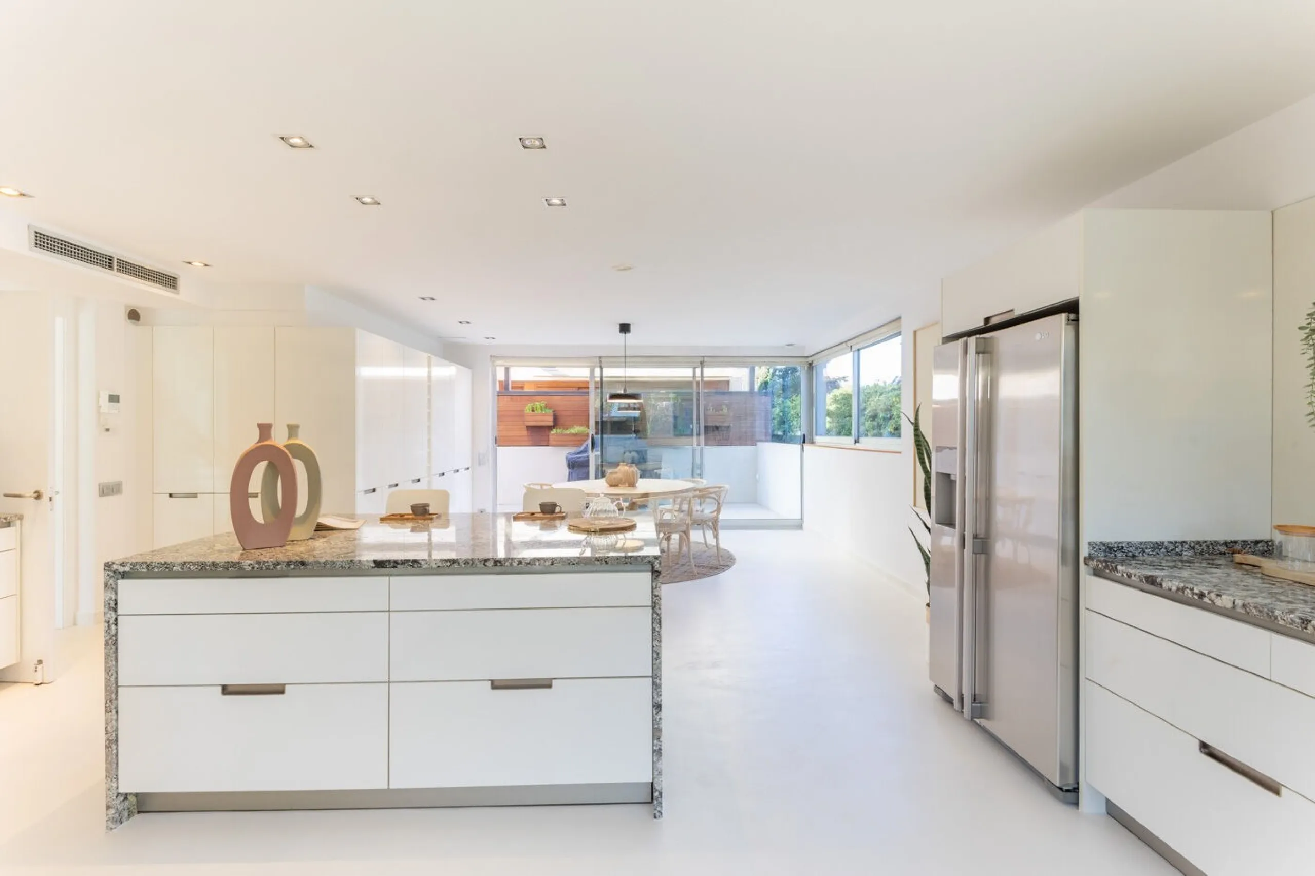 Casa exclusiva con jardín, piscina y ascensor en Sant Cugat del Valles, Barcelona