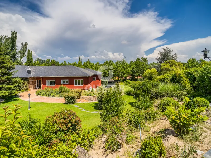 Villa in Fuente del Fresno - Madrid