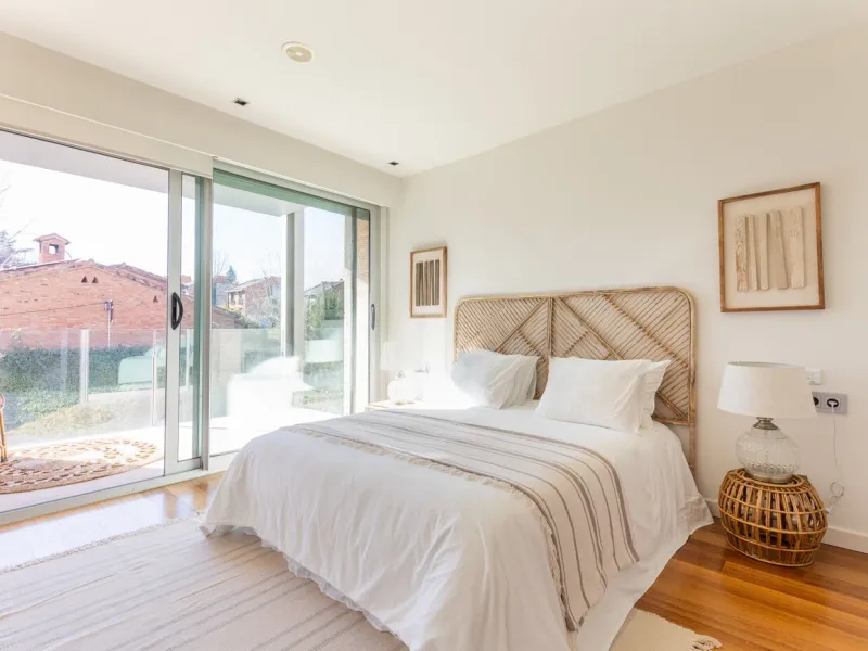 Casa exclusiva con jardín, piscina y ascensor en Sant Cugat del Valles, Barcelona