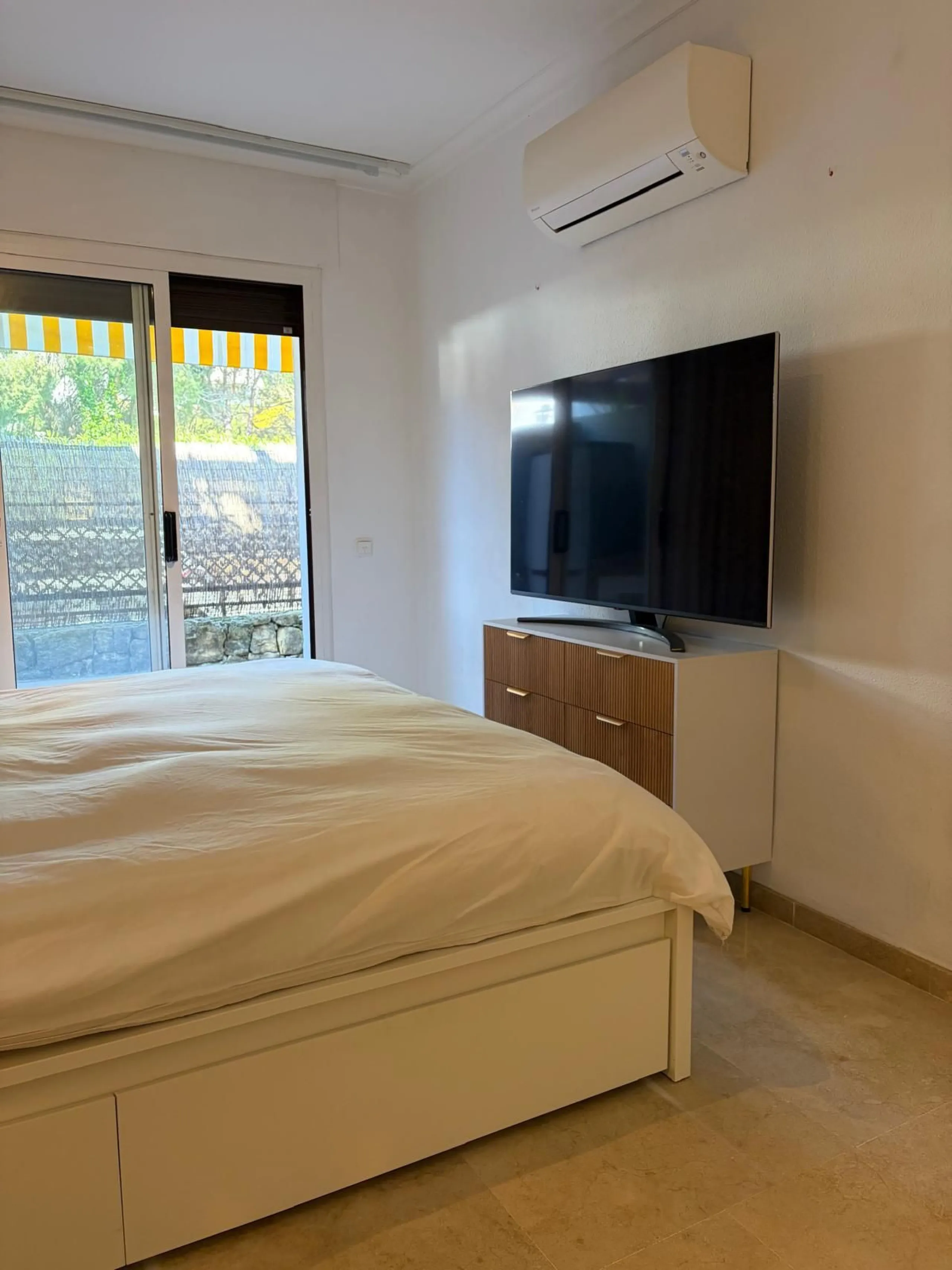 Exclusive ground-floor apartment on Marbella's Golden Mile