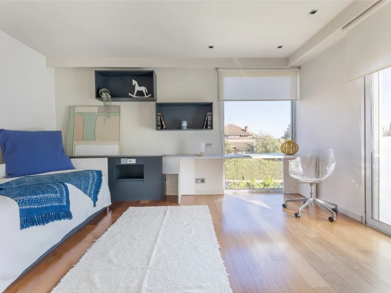Casa exclusiva con jardín, piscina y ascensor en Sant Cugat del Valles, Barcelona