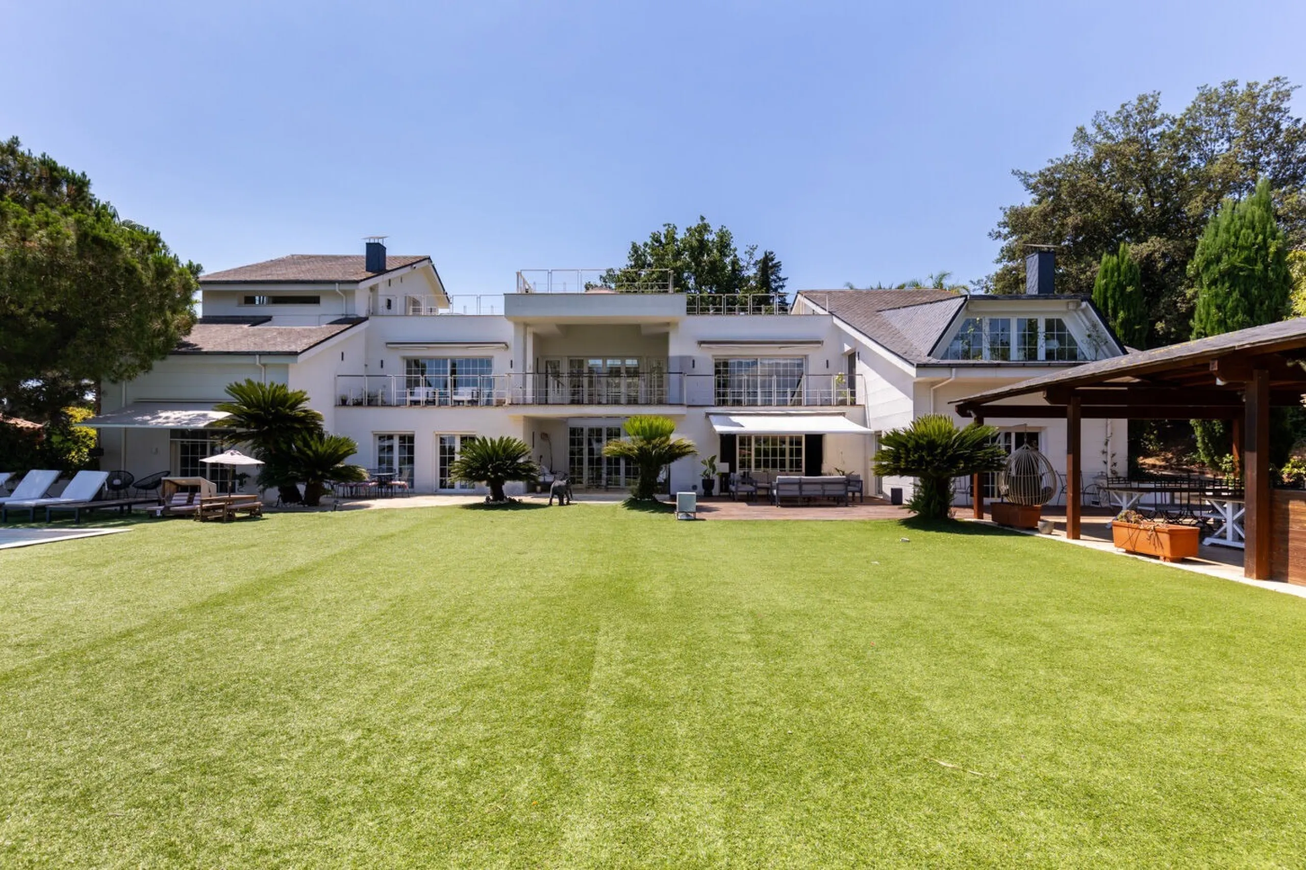 Villa impresionante con vistas panorámicas en Sant Cugat del Valles, Barcelona