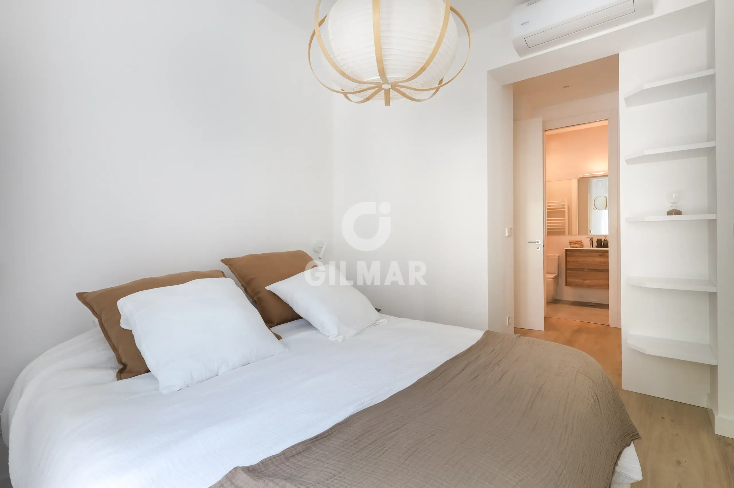 Apartment in Acacias - Madrid