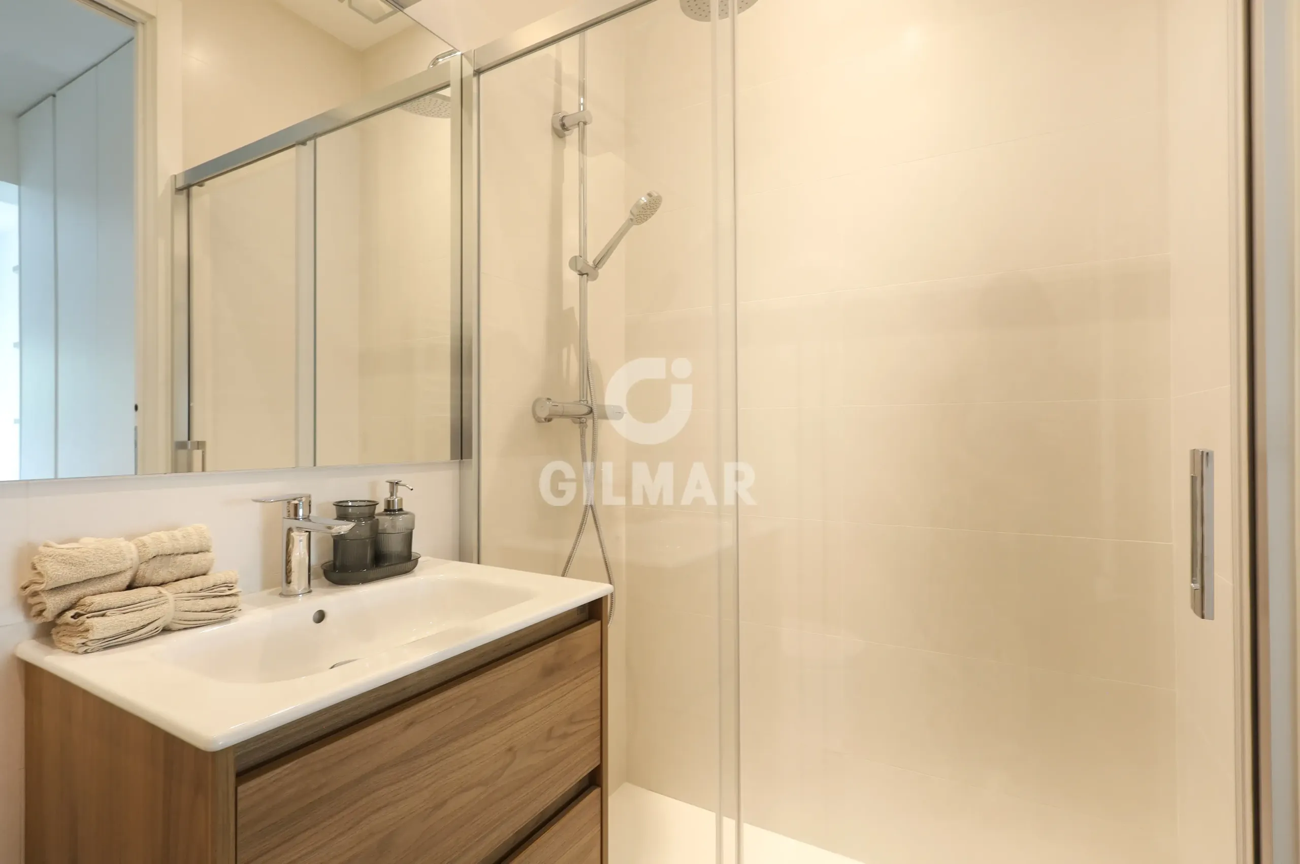 Apartment in Acacias - Madrid