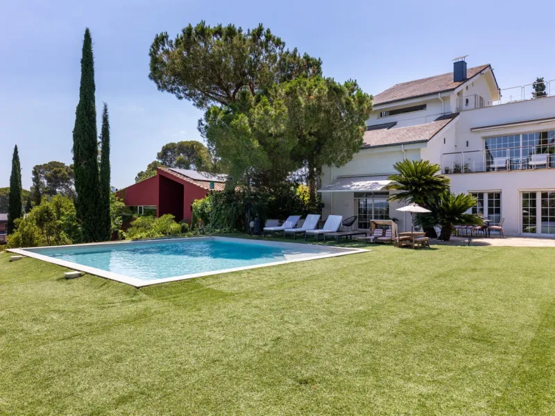 Villa impresionante con vistas panorámicas en Sant Cugat del Valles, Barcelona