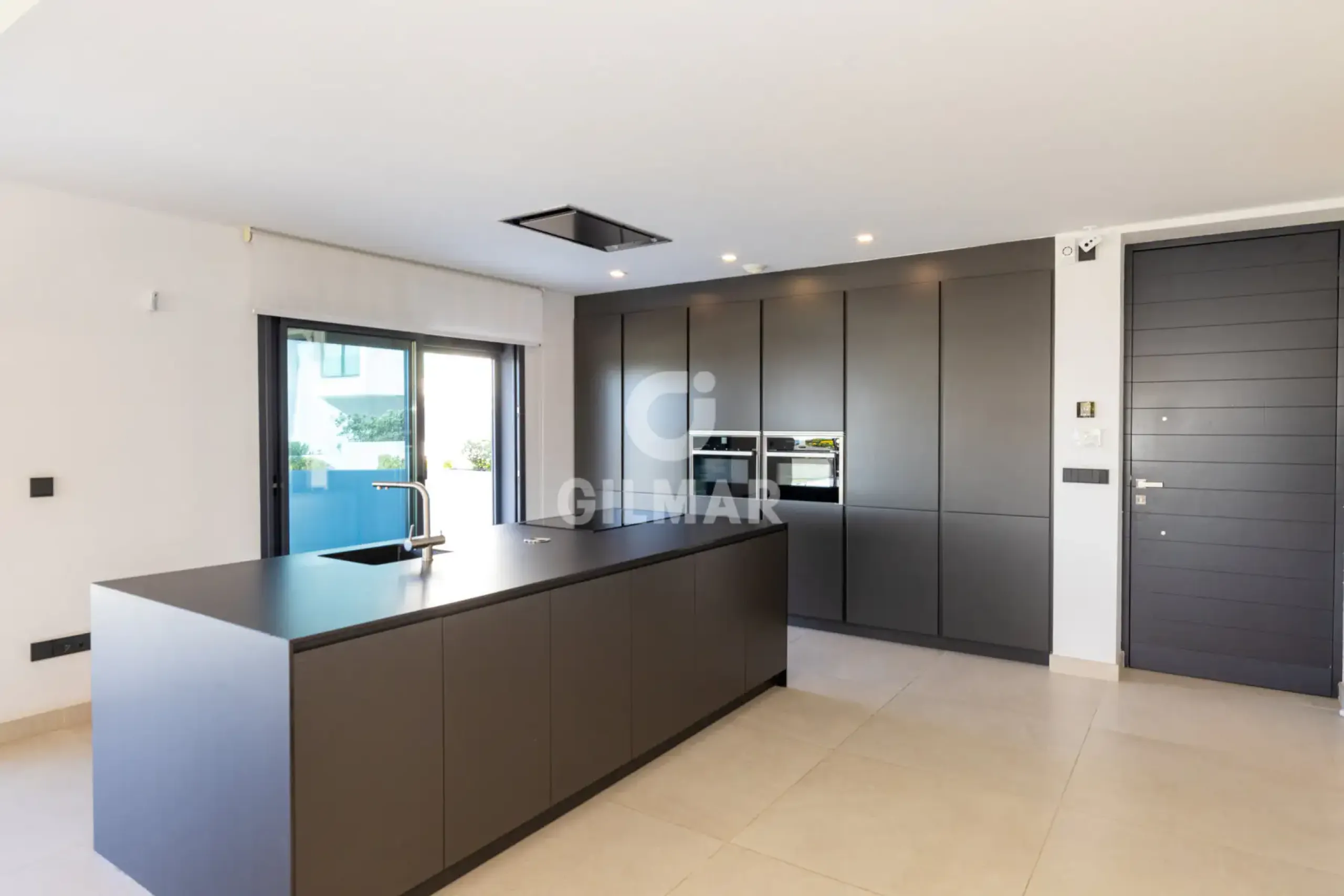 Semi-detached house in Estepona Oeste - Málaga