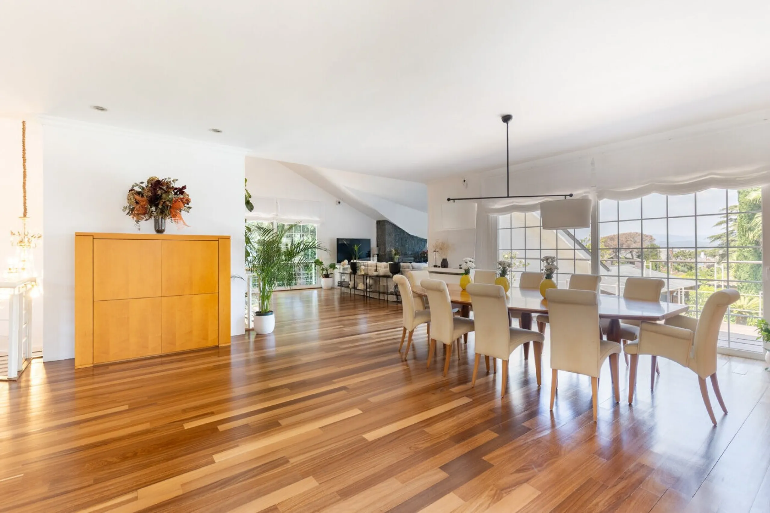 Villa impresionante con vistas panorámicas en Sant Cugat del Valles, Barcelona
