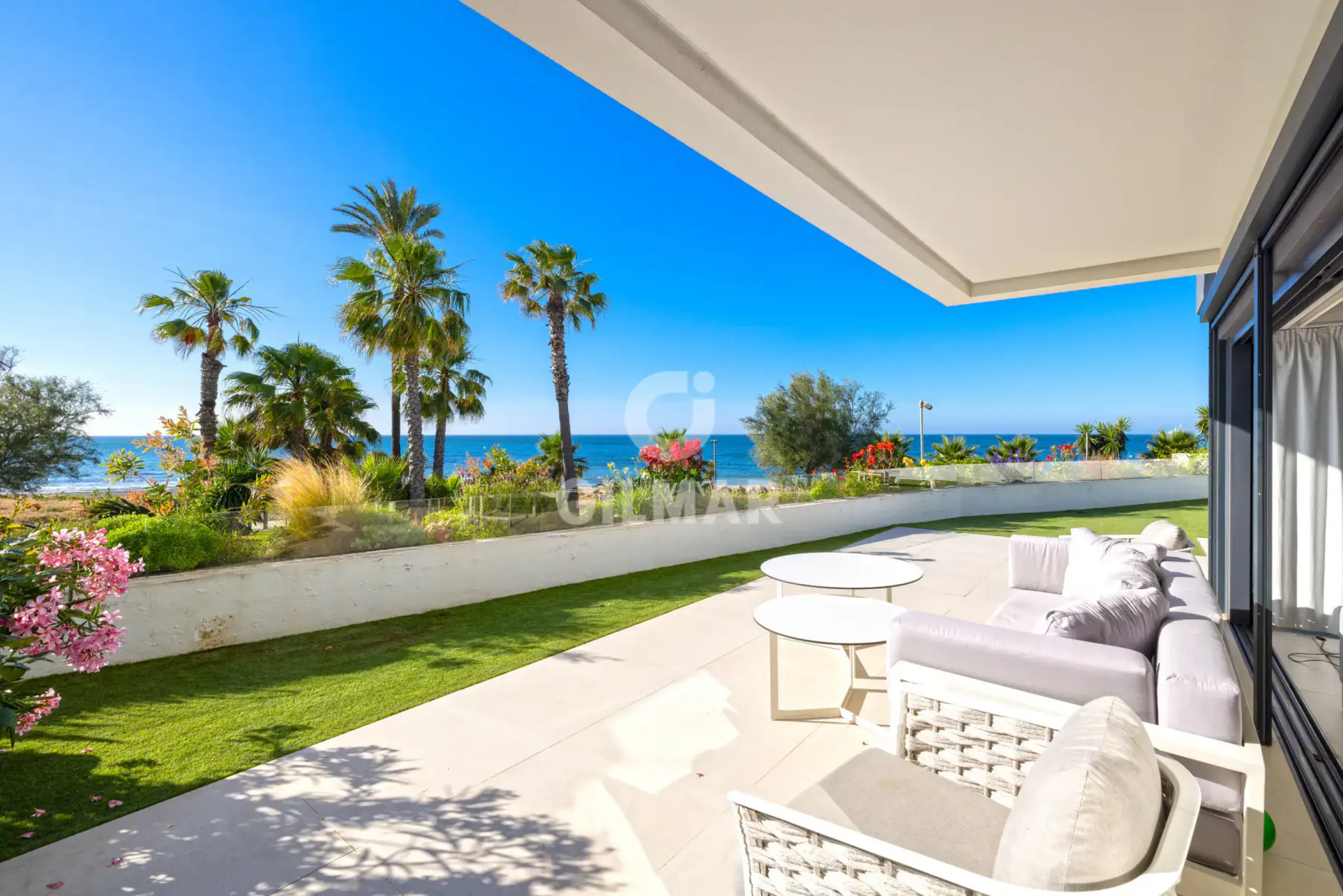 Semi-detached house in Estepona Oeste - Málaga