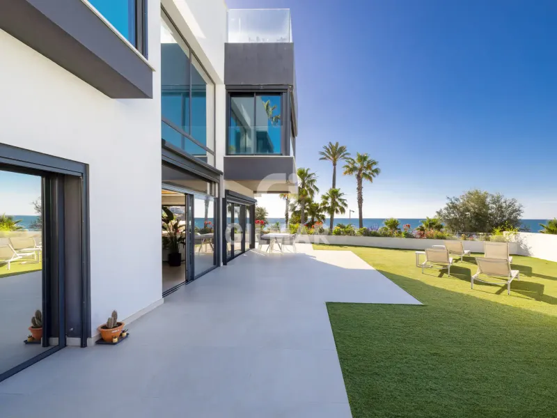 Semi-detached house in Estepona Oeste - Málaga