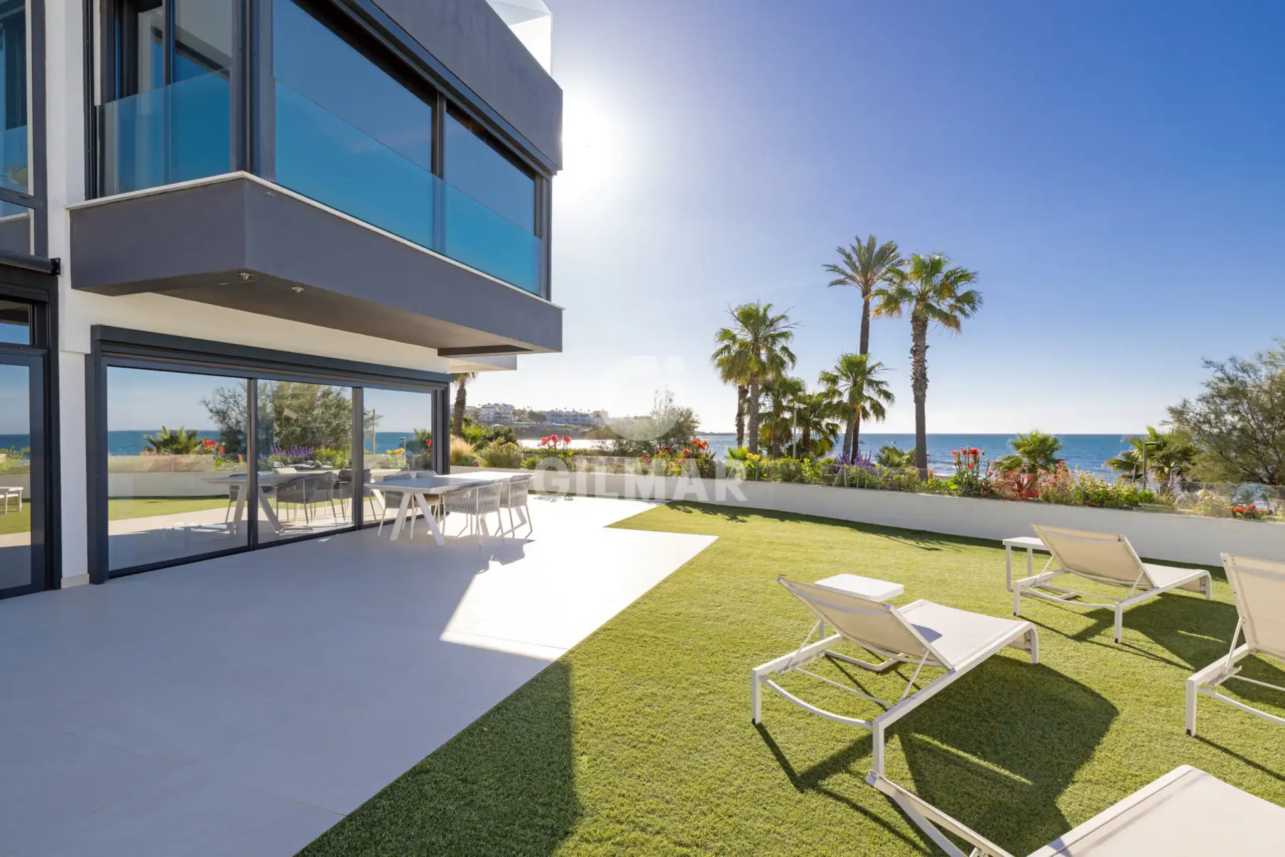 Semi-detached house in Estepona Oeste - Málaga