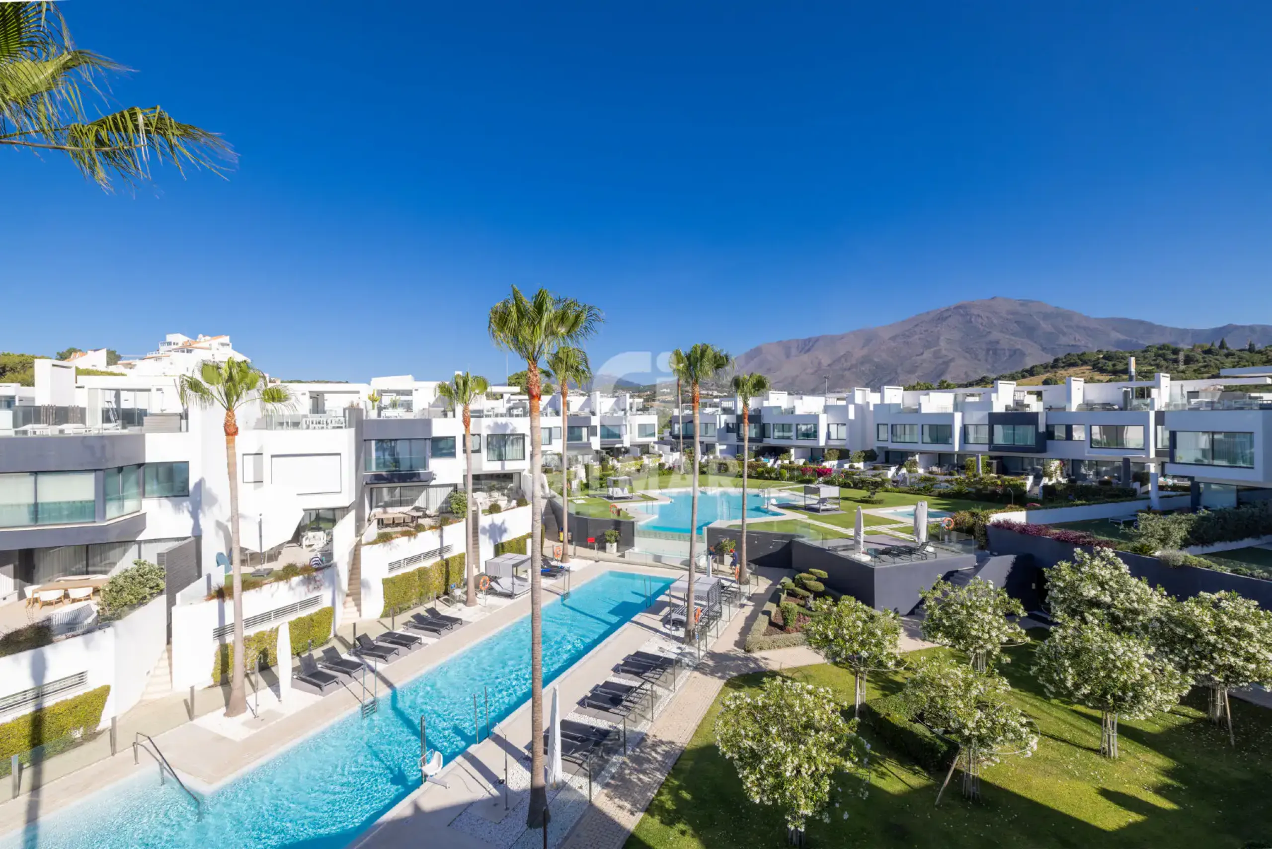 Semi-detached house in Estepona Oeste - Málaga