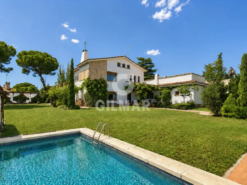 Chalet Independiente en Boadilla del Monte - Madrid