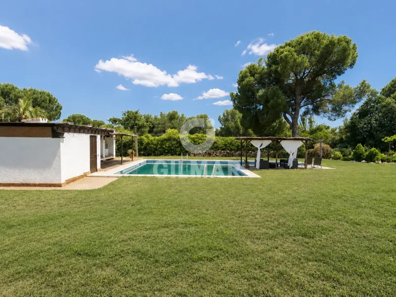 Chalet Independiente en Boadilla del Monte - Madrid