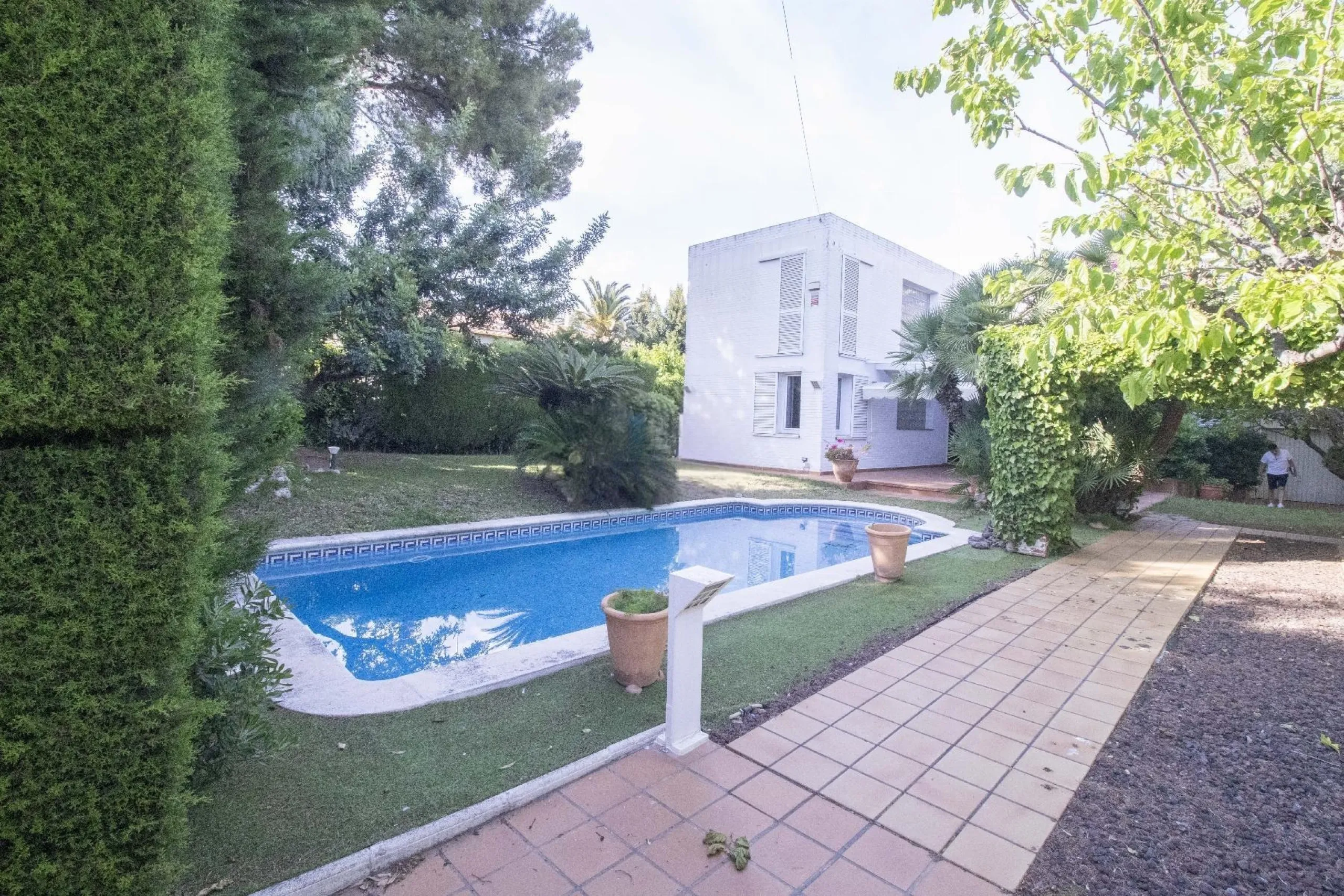 Spacious Family Home with Garden, Terraces and Pool in Coma-Ruga, Costa Dorada