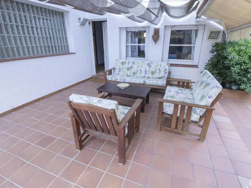 Spacious Family Home with Garden, Terraces and Pool in Coma-Ruga, Costa Dorada