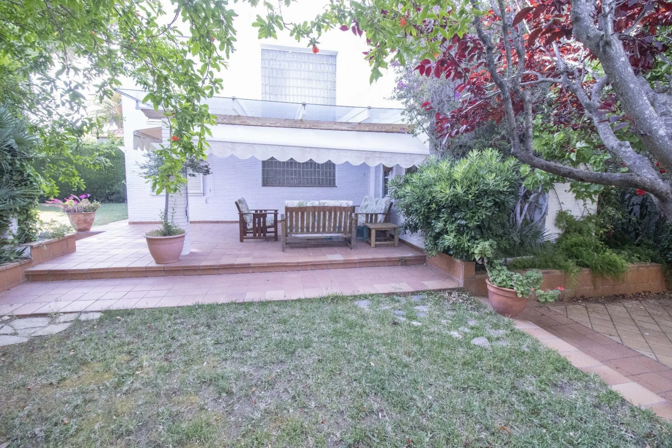 Spacious Family Home with Garden, Terraces and Pool in Coma-Ruga, Costa Dorada