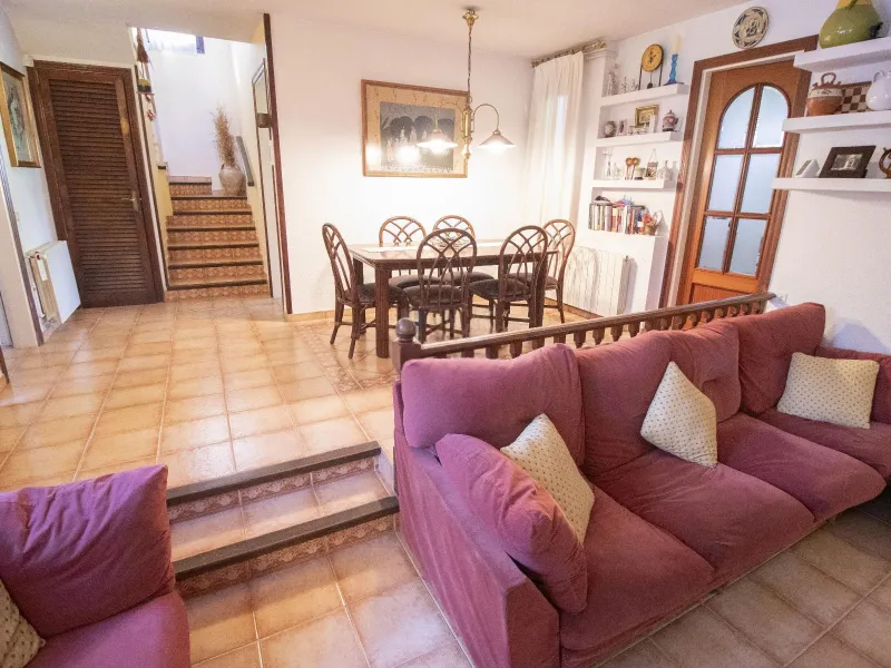 Spacious Family Home with Garden, Terraces and Pool in Coma-Ruga, Costa Dorada