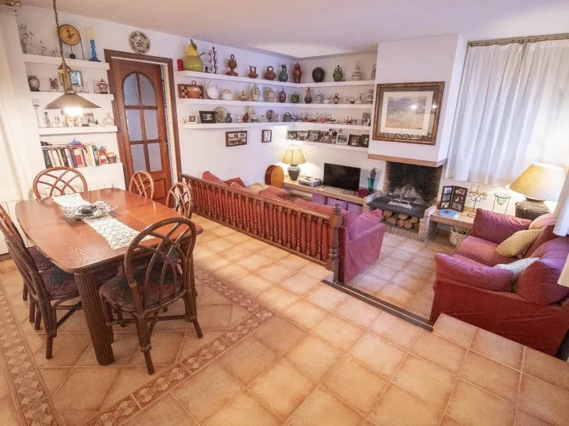 Spacious Family Home with Garden, Terraces and Pool in Coma-Ruga, Costa Dorada