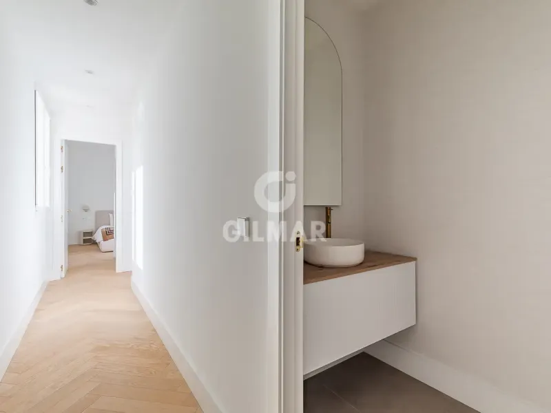 Apartment in Universidad - Madrid