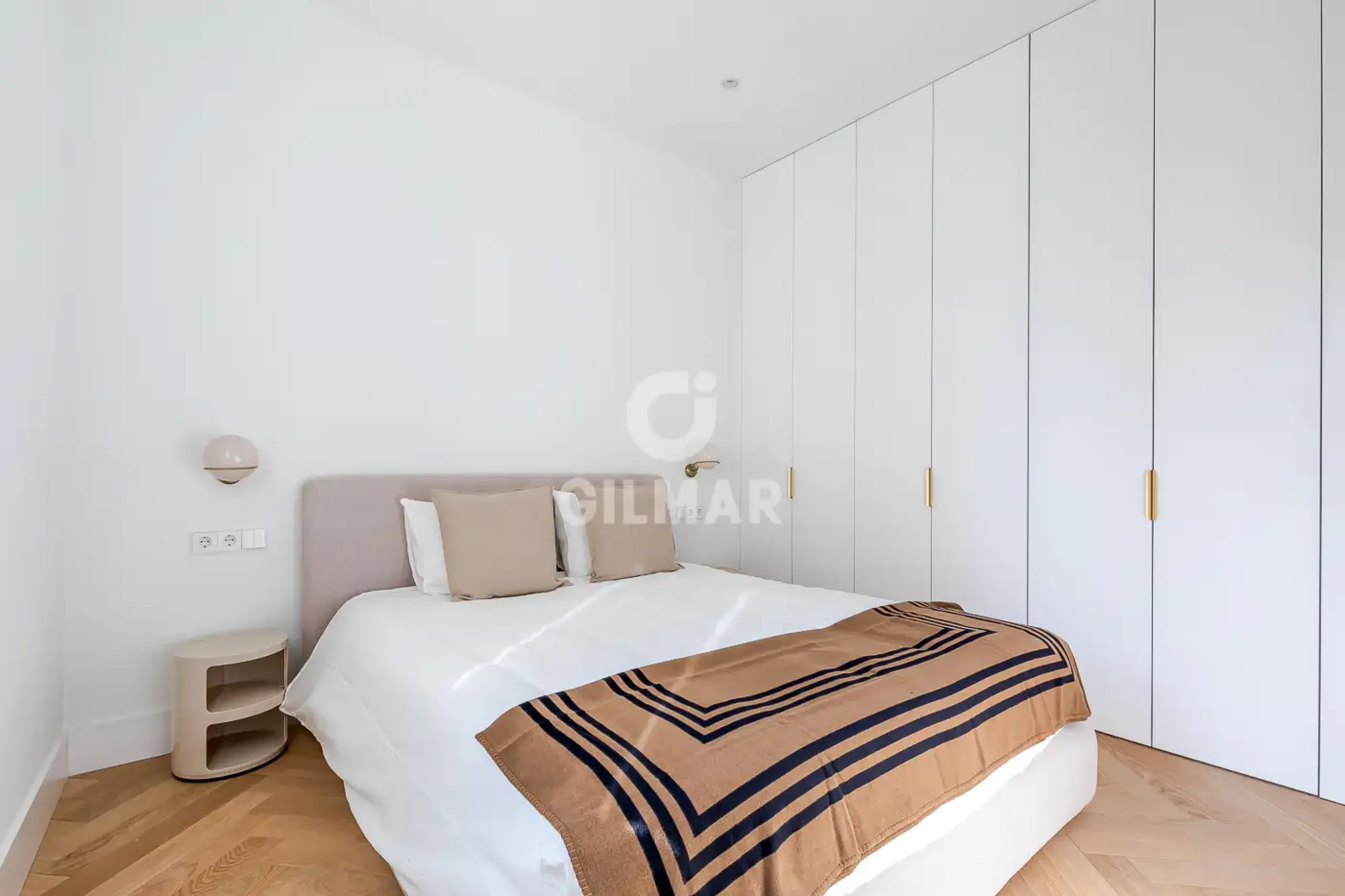 Apartment in Universidad - Madrid