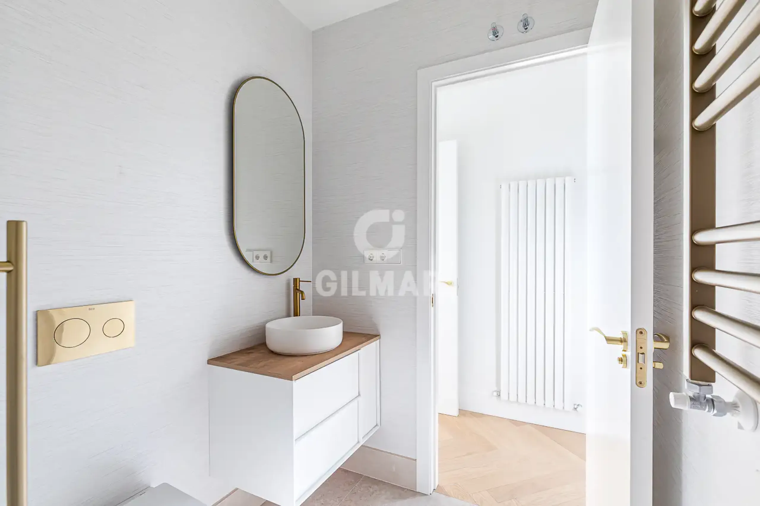 Apartment in Universidad - Madrid