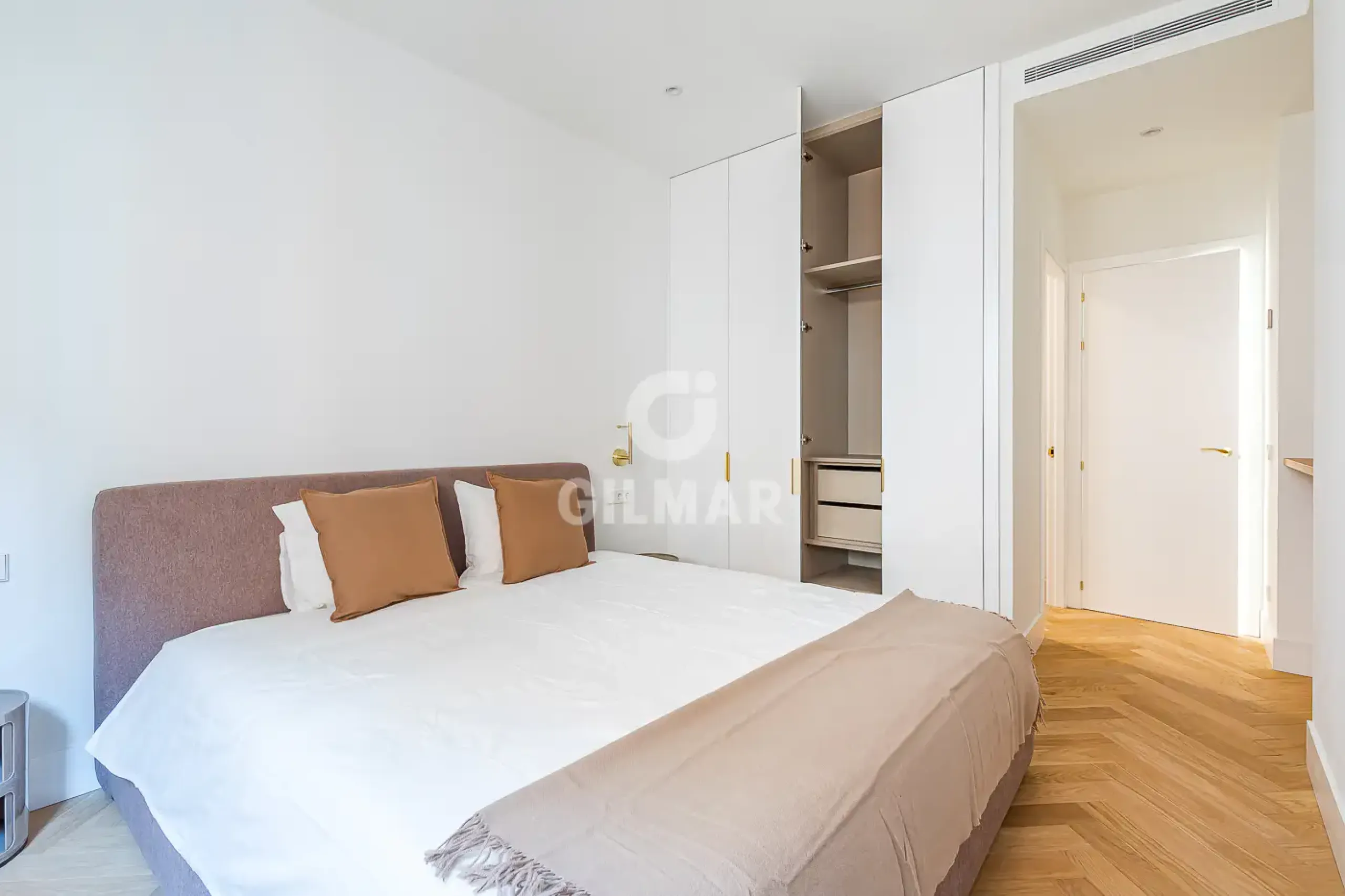 Apartment in Universidad - Madrid