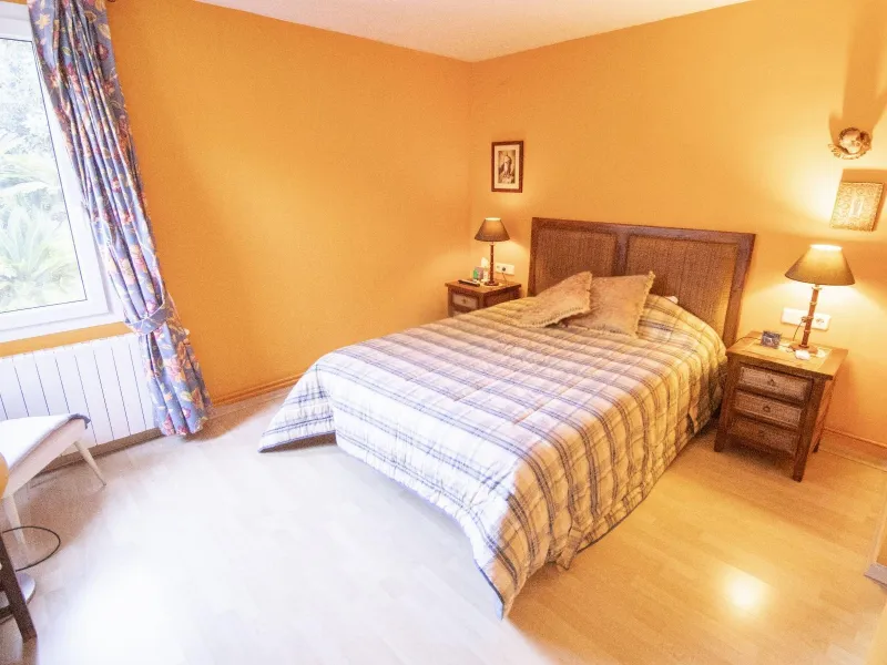 Spacious Family Home with Garden, Terraces and Pool in Coma-Ruga, Costa Dorada
