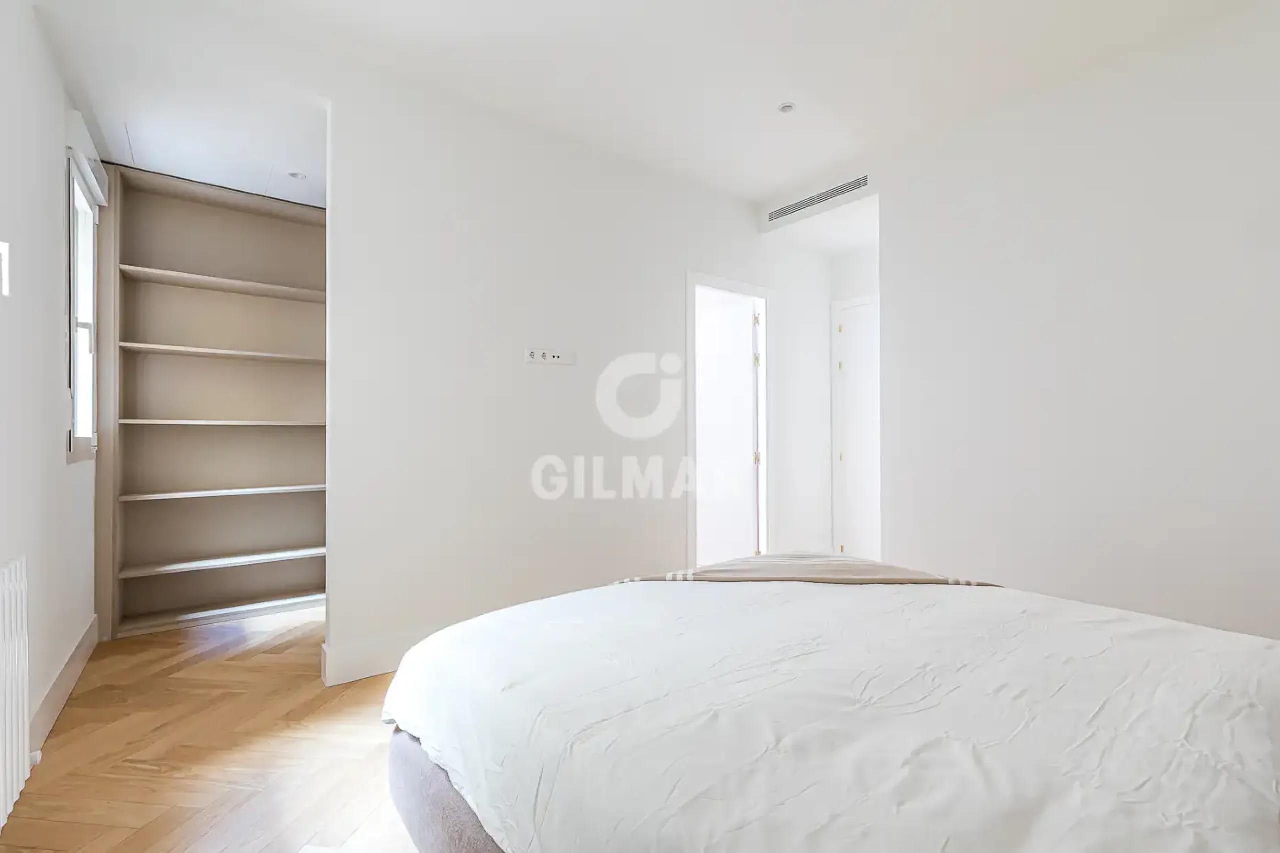 Apartment in Universidad - Madrid