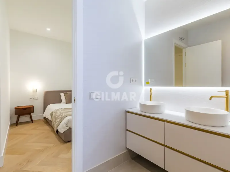 Apartment in Universidad - Madrid