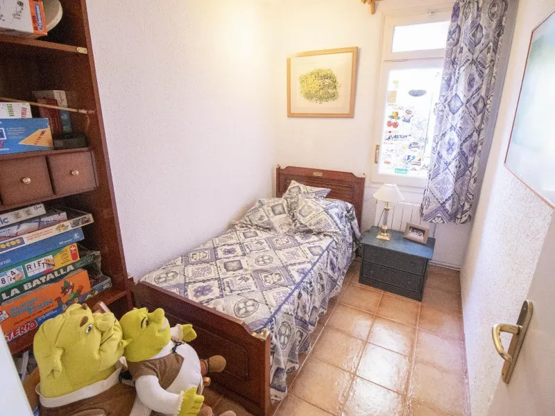 Spacious Family Home with Garden, Terraces and Pool in Coma-Ruga, Costa Dorada