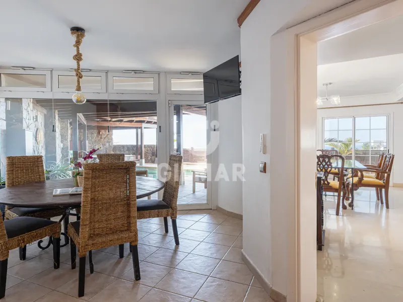 Villa in San Bartolomé de Tirajana - Las Palmas