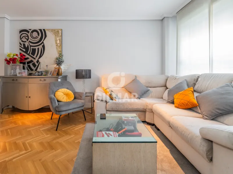 Apartment in Las Tablas - Madrid