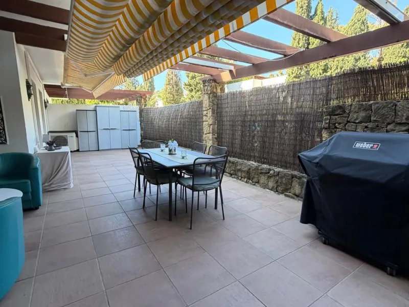 Exclusive ground-floor apartment on Marbella's Golden Mile