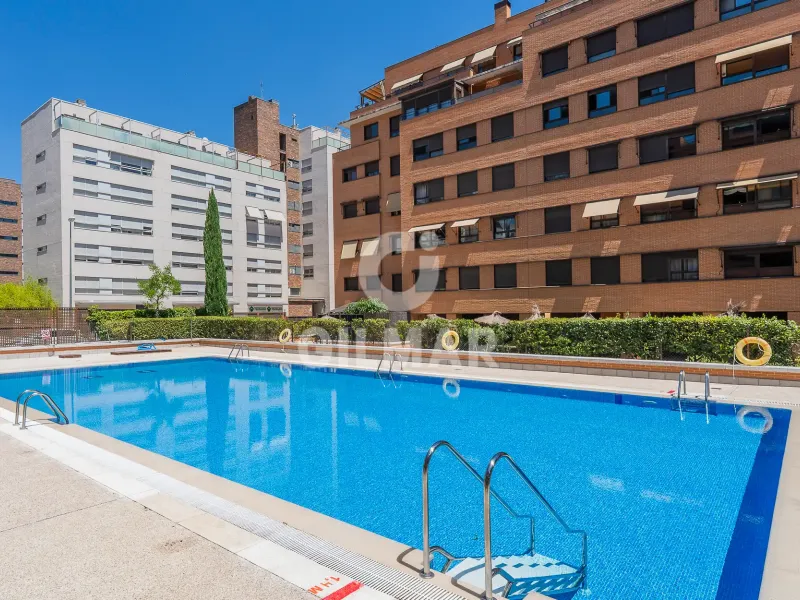 Apartment in Las Tablas - Madrid