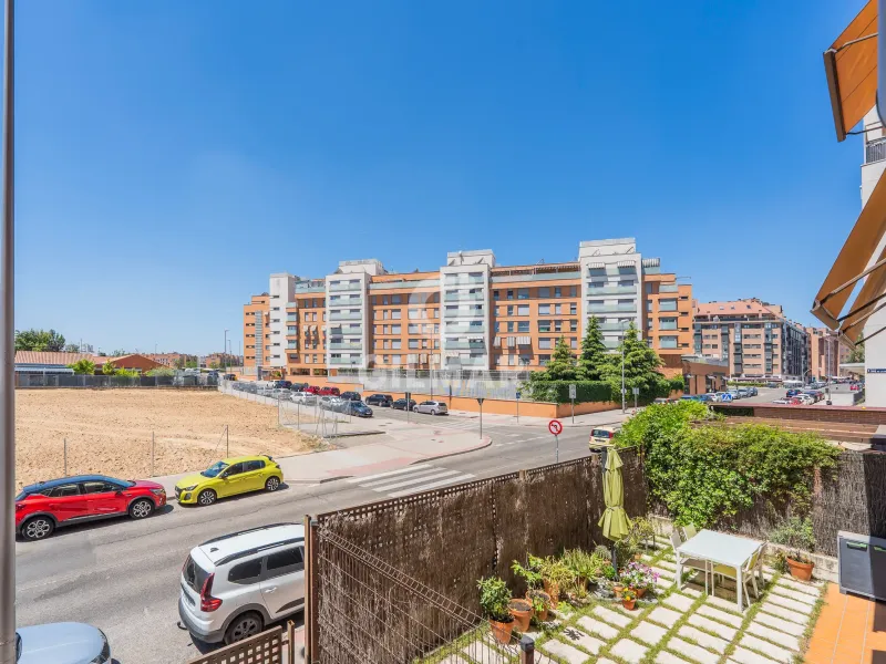 Apartment in Las Tablas - Madrid