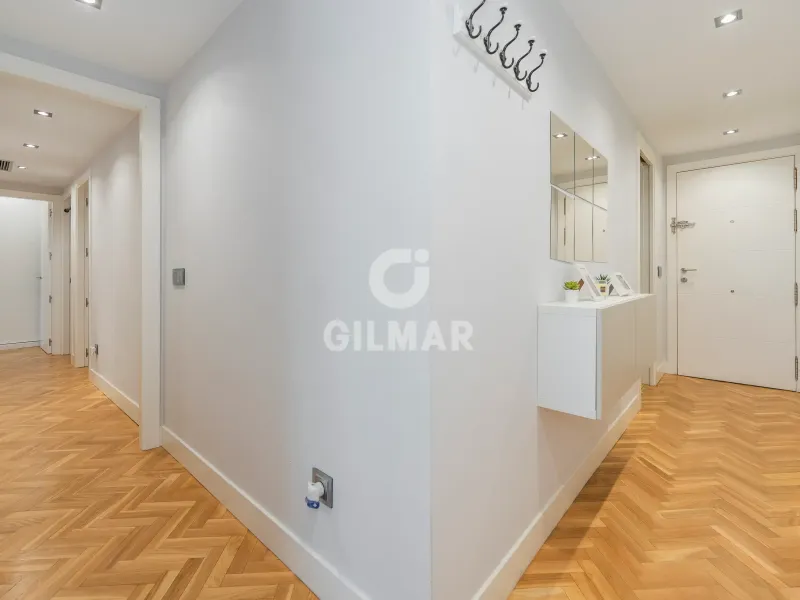 Apartment in Las Tablas - Madrid