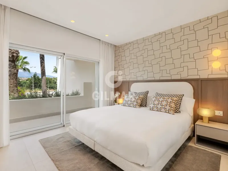 Apartment in Estepona Este - Málaga