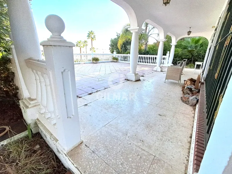 Villa in Estepona Este - Málaga