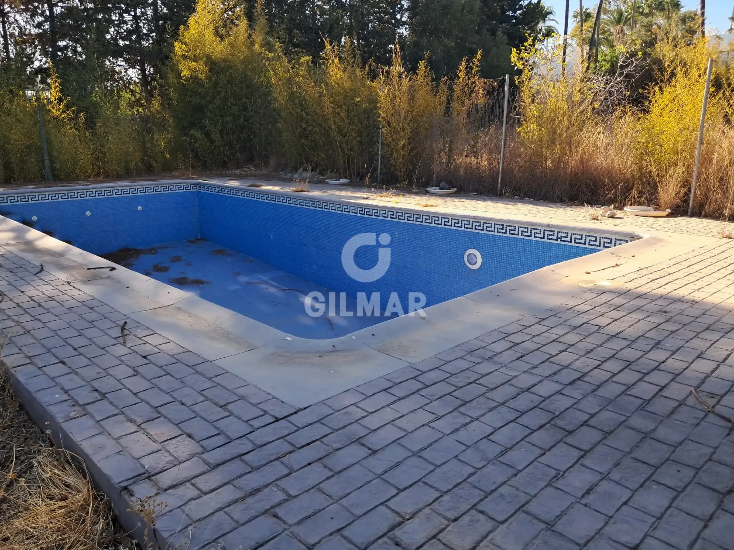 Villa in Estepona Este - Málaga