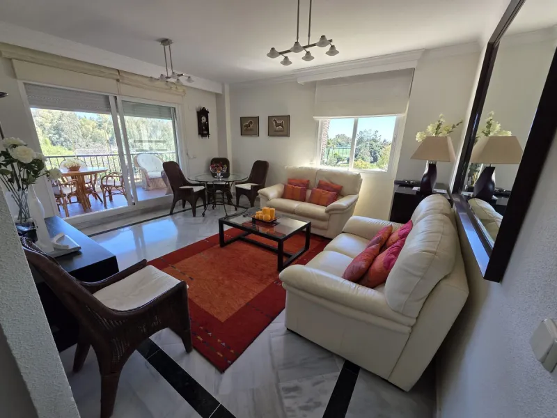 Middle Floor Apartment, Nueva Andalucía, Costa del Sol.