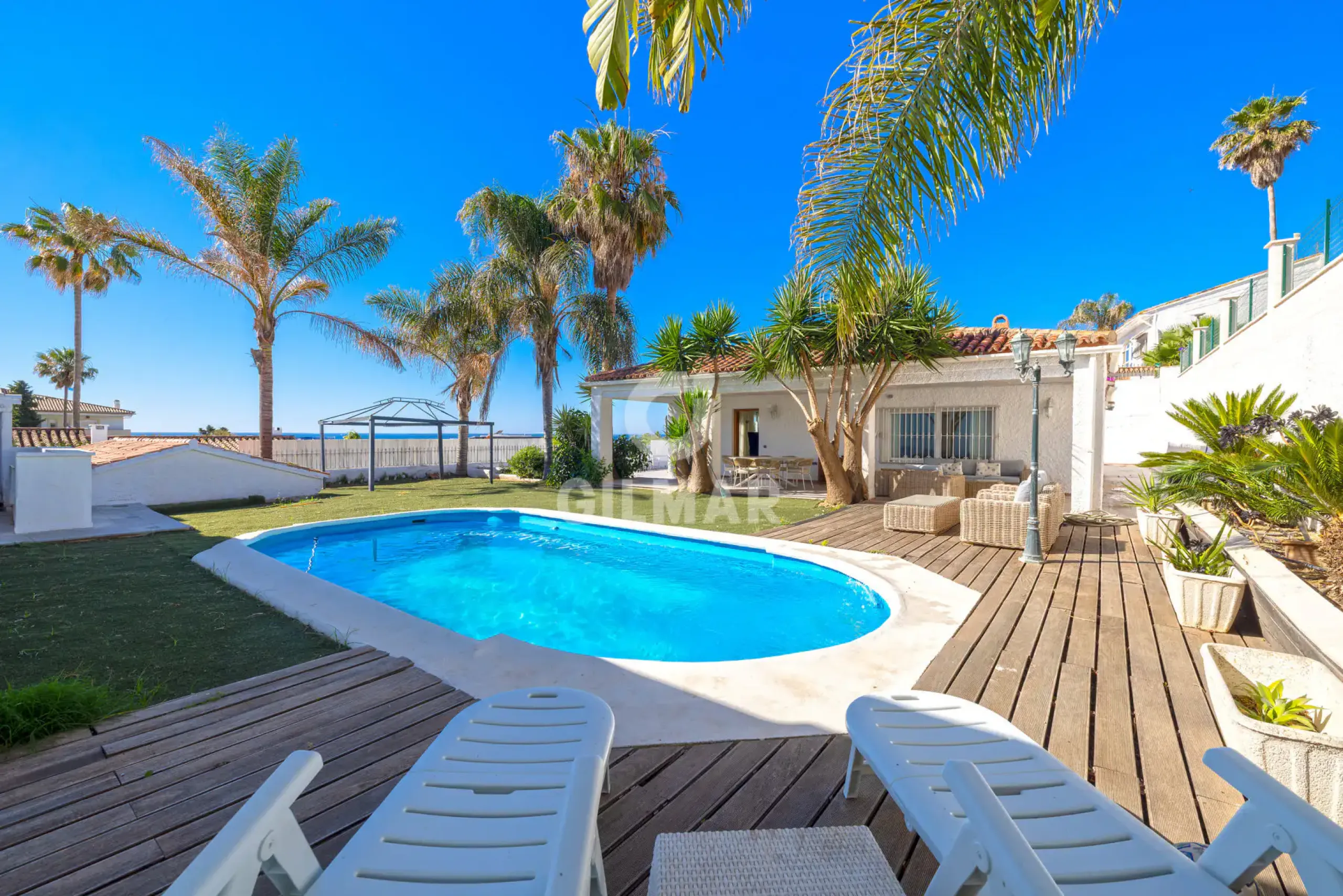 Villa in Estepona Oeste - Málaga