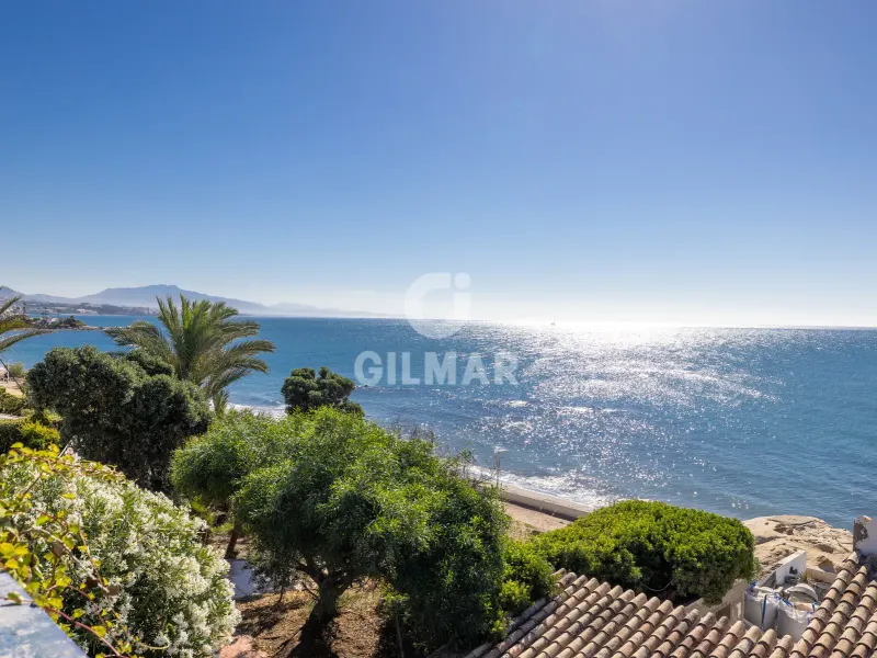 Villa in Estepona Oeste - Málaga