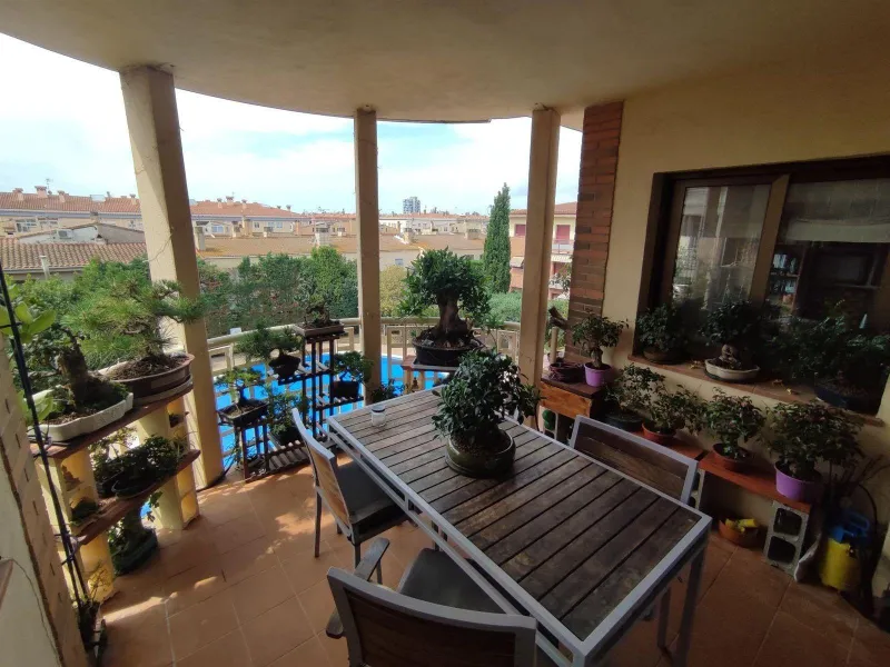 Spacious Duplex Apartment Close to the Beach in Palamós, Costa Brava