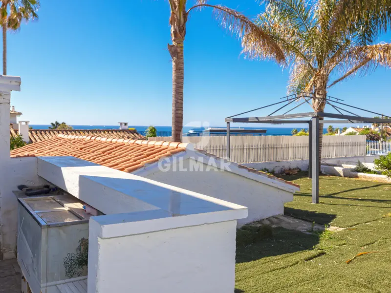 Villa in Estepona Oeste - Málaga