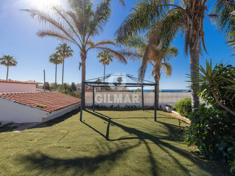 Villa in Estepona Oeste - Málaga