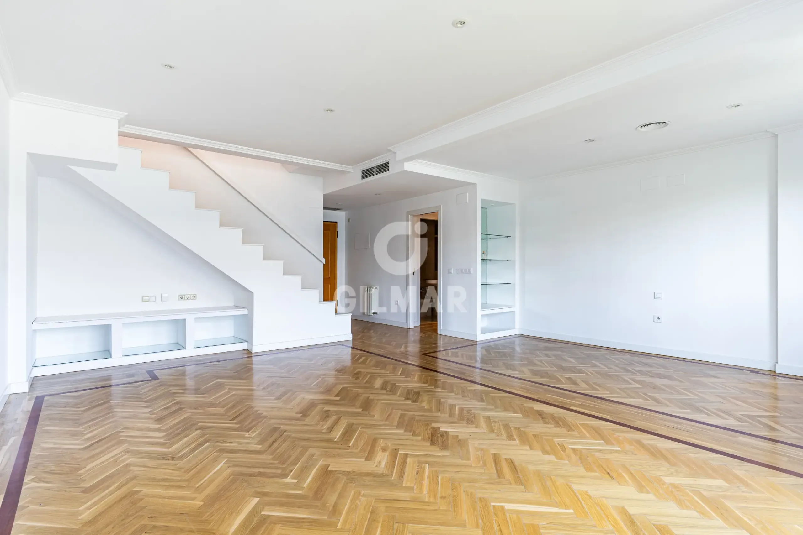 Duplex penthouse in Valdemarín - Madrid