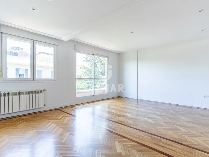Duplex penthouse in Valdemarín - Madrid