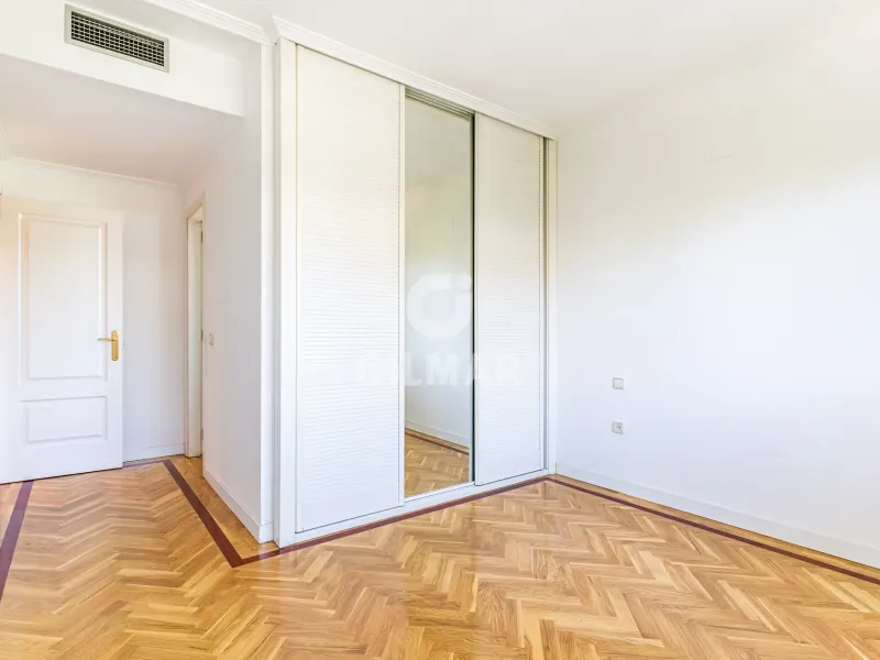 Duplex penthouse in Valdemarín - Madrid