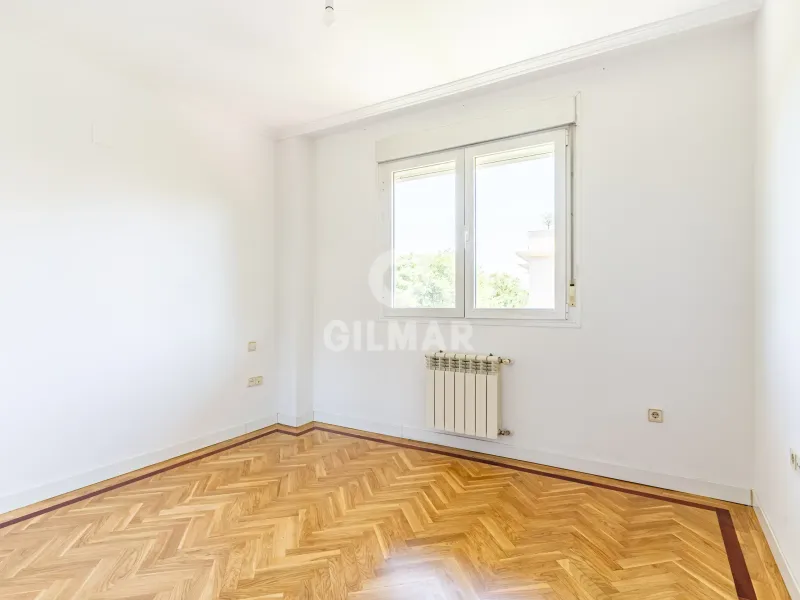 Duplex penthouse in Valdemarín - Madrid