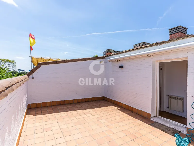 Duplex penthouse in Valdemarín - Madrid